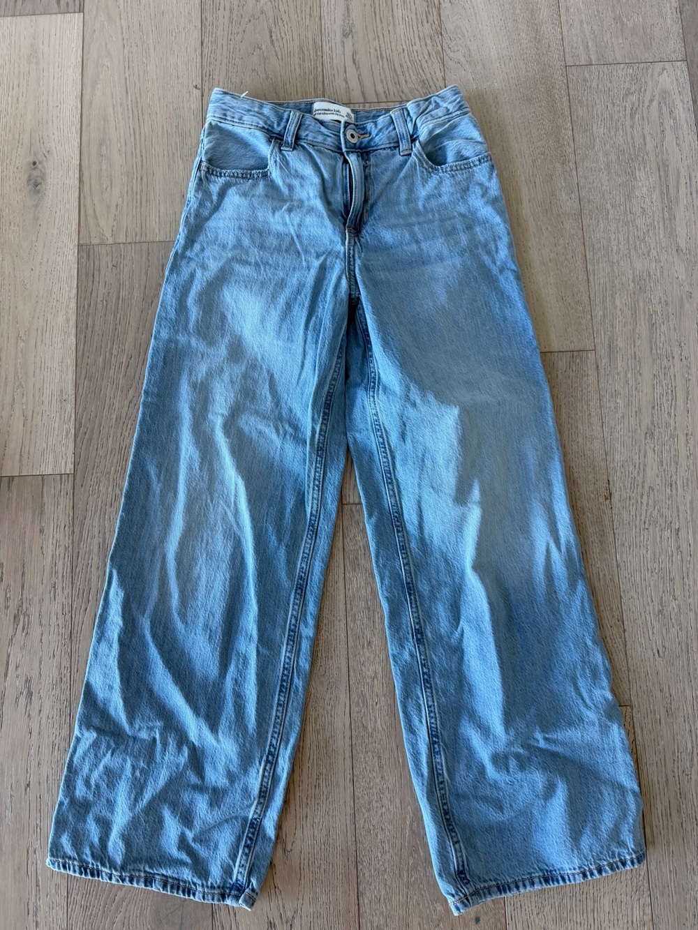 Abercrombie Kids Jeans Size 13/14 Regular Light Wash High Rise Ultra Wide Leg